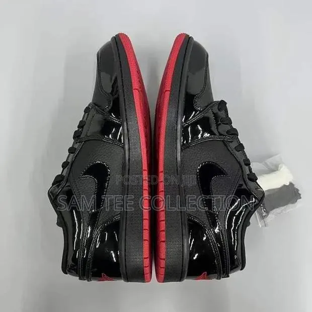 Original Jordan 1 Low Dunk. In Black With Red Sole All Black. · Photo 1