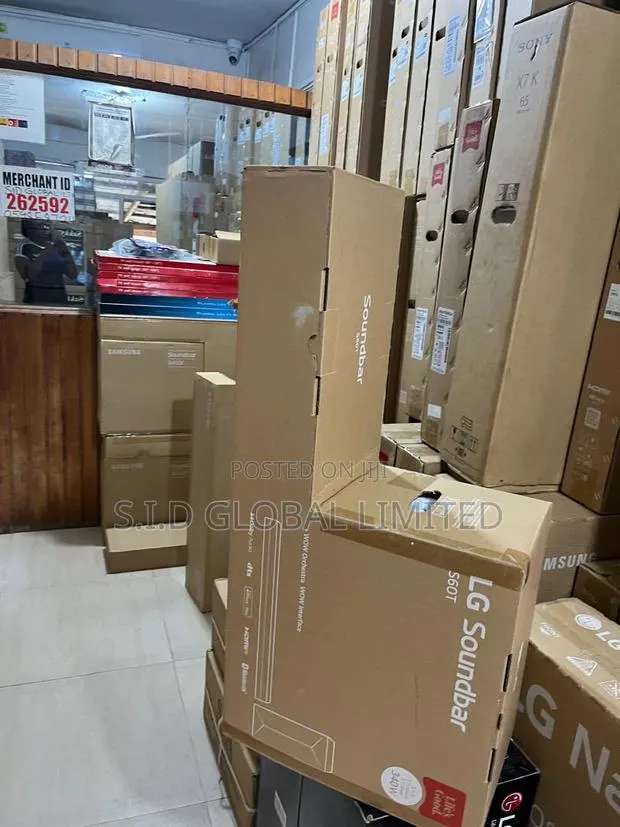 3.1ch Lg S60t 340w Soundbar · Photo 1