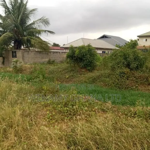 Half Plot for Sale · Photo 1