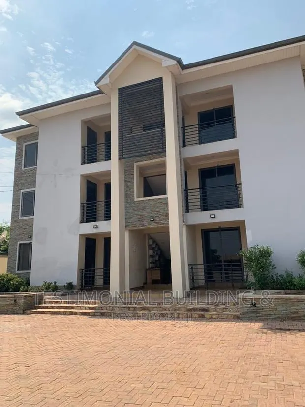 2bdrm Apartment in Testimonial Building, School Junction for rent · Photo 1