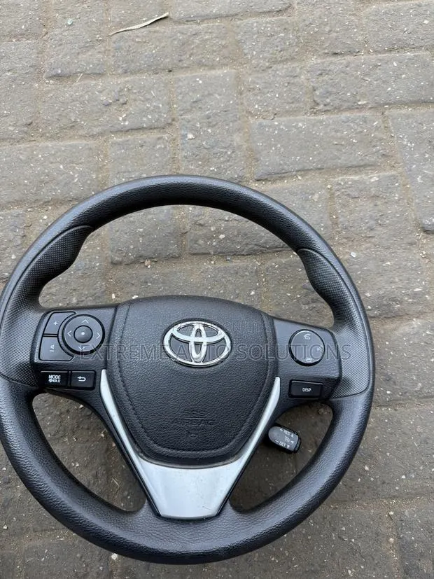 2014-2016 Corolla Audio Radio Cruise Control Switch Steering Wheel · Photo 1