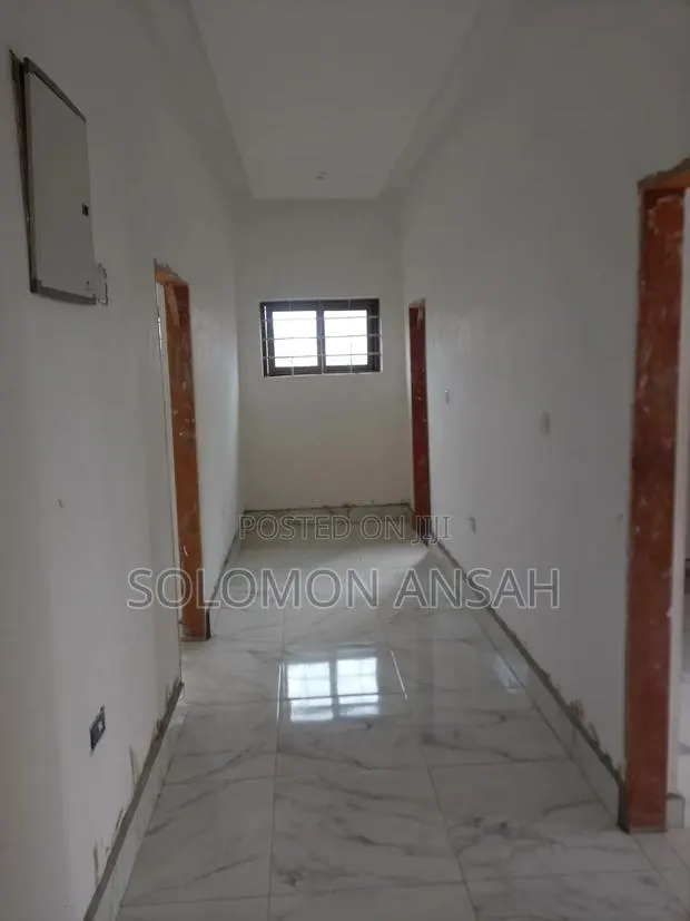 5bdrm House in Free Will Agency, Kumasi Metropolitan for sale · Photo 1