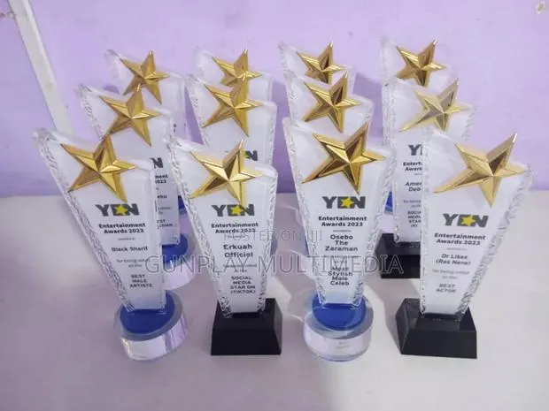 Hot Awards Plaques and Citations for All Your Events · Photo 1