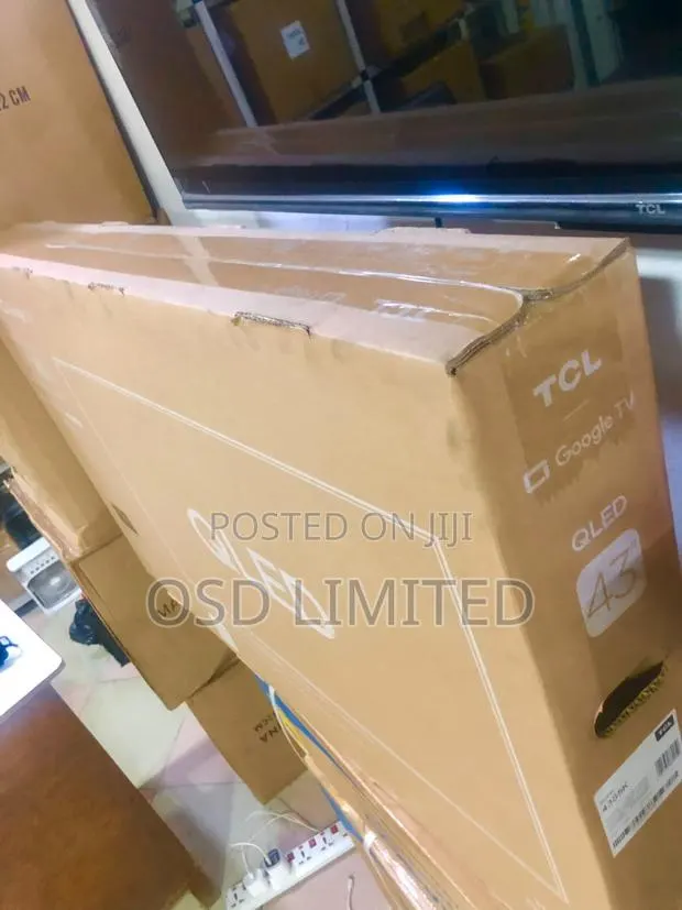 Your Ultimate Hub: TCL 43s5k Qled Smart Tv · Photo 1