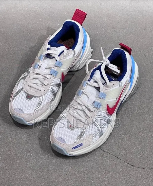Nike V2K Run 'Metallic Silver Gym Red' · Photo 1