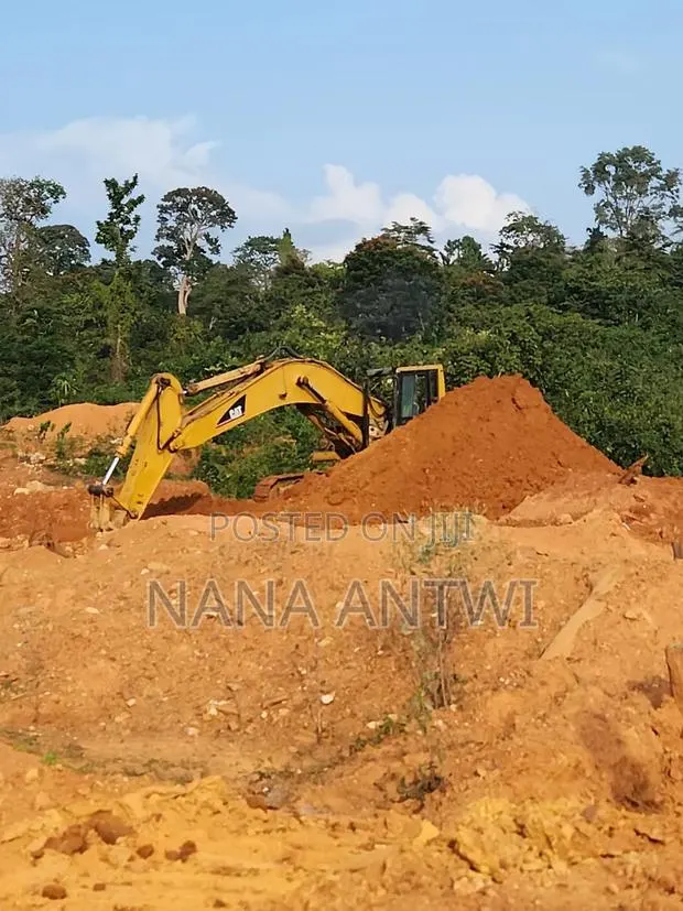 Caterpillar 330BL · Photo 1