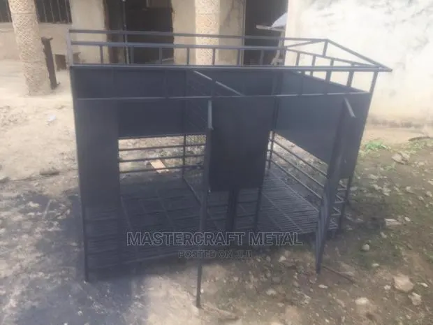 Quality Metal Dog Cage/Metallic Cages · Photo 1