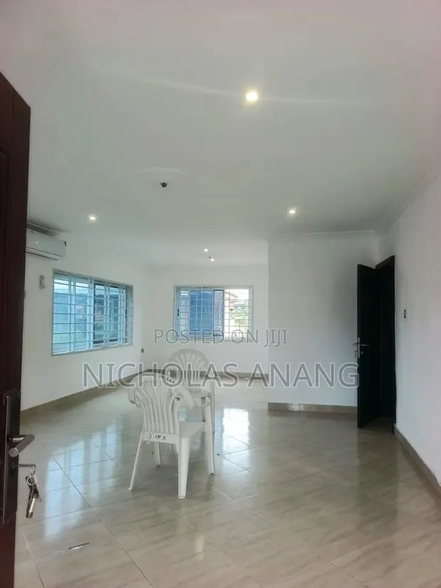 3bdrm Apartment in New Town for rent · Photo 1