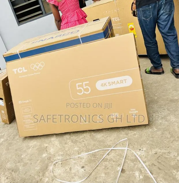 Newly Bulky 55 Inch Smart Uhd TCL Frameless TV · Photo 1