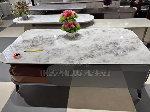 Single Mable Center Table / Living Room Table · Photo 1
