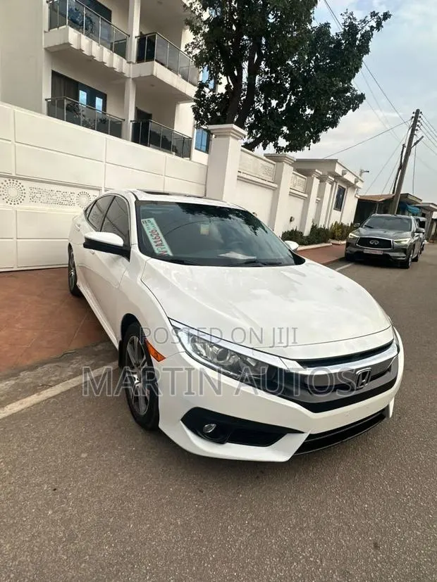 Honda Civic EX-T 4dr Sedan (1.5L 4cyl) 2016 White · Photo 1