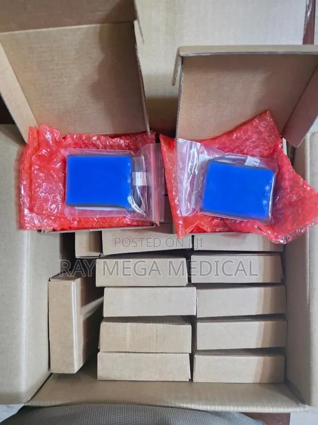 Mindray Patient Monitor Batteries · Photo 3