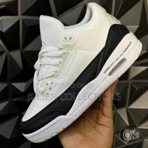Jordan 3 Retro Fragment Black and White · Photo 1