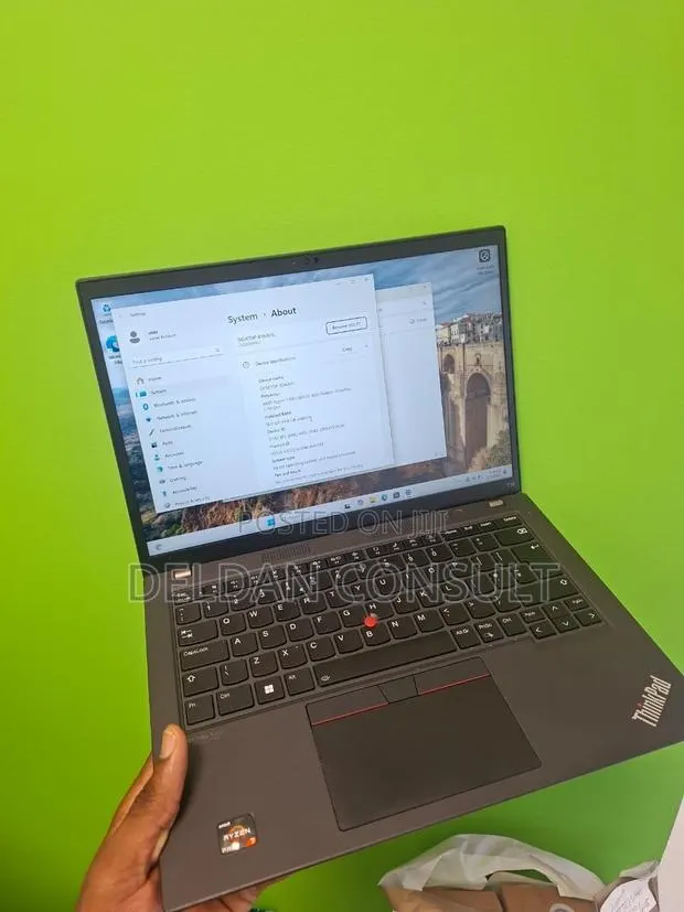 Laptop Lenovo ThinkPad T14 16GB AMD Ryzen 7 SSD 512GB · Photo 1