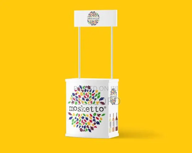 Promotional Table Stand · Photo 4