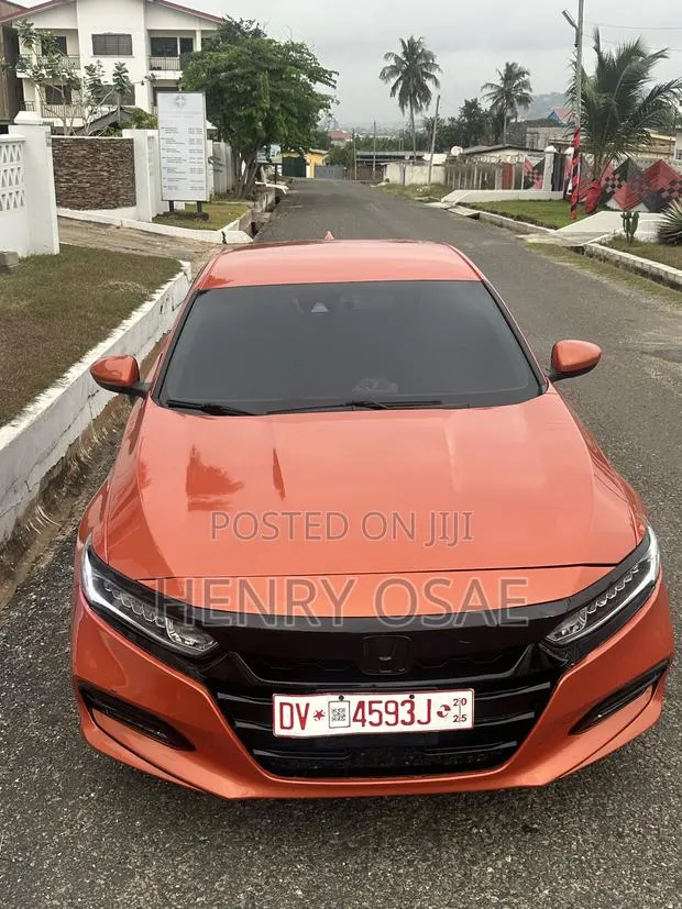 Honda Accord 2019 Orange · Photo 1