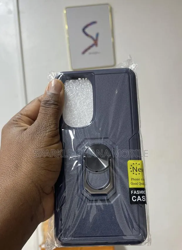 Motorola Moto Edge+ 2022 Protective Phone Case (Darker Blue) · Photo 1