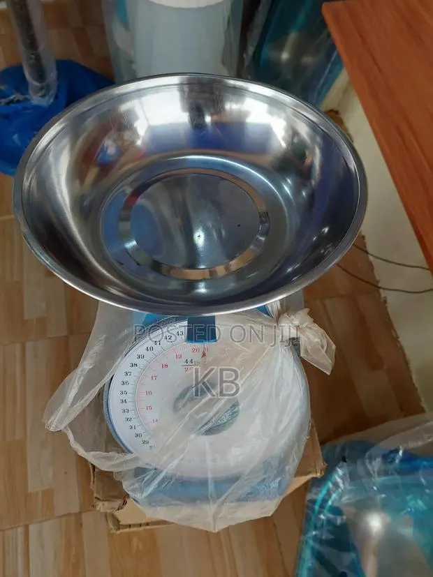 Camry Dail Spring Scale With Stainless Bowl · Photo 3