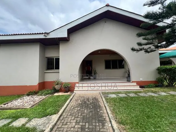 4bdrm House in Regimanuel Platinum, Airport Residential Area for rent · Photo 1