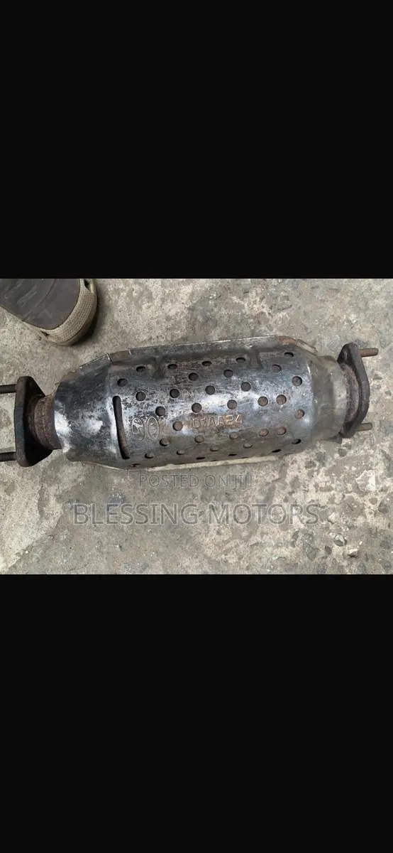 H100 Catalytic Convertor · Photo 1