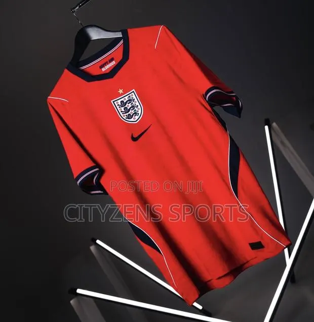 England Away Kit · Photo 1