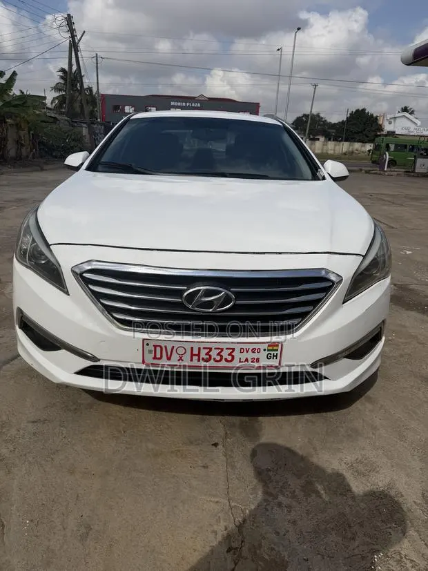 Hyundai Sonata SE 2016 White · Photo 1