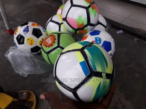 Football For Kid's At Cool Price · Photo 1