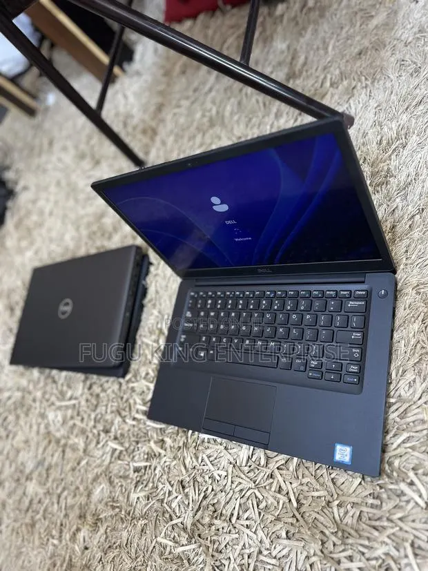 Laptop Dell Latitude 5400 8GB Intel Core i5 SSD 256GB · Photo 1