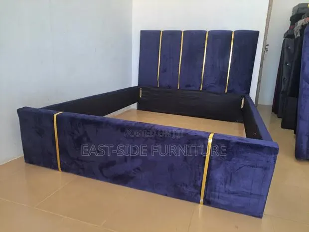 Double Bed Frame Suede Fabric · Photo 2