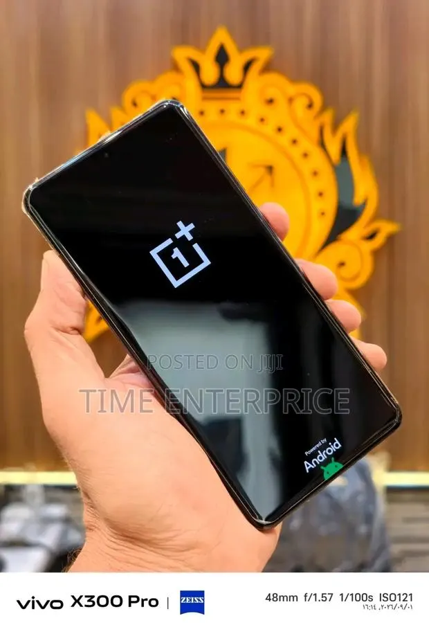OnePlus 12 512 GB Black · Photo 1