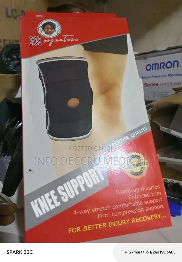 Kneed Support (Small,Medium, Large) · Photo 1