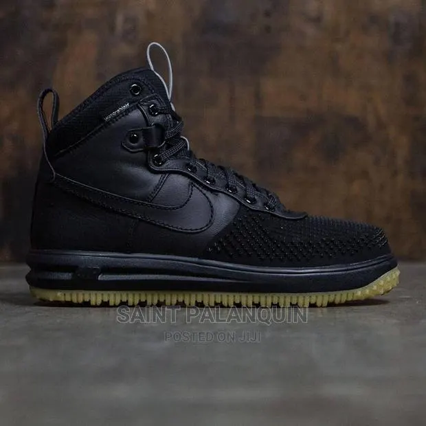 Ln Air Force 1 · Photo 1