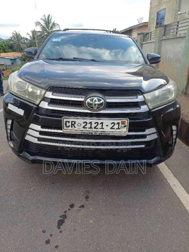 Toyota Highlander 2018 Black · Photo 1