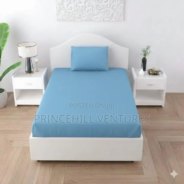 Students Bedsheet Pillow Case · Photo 1