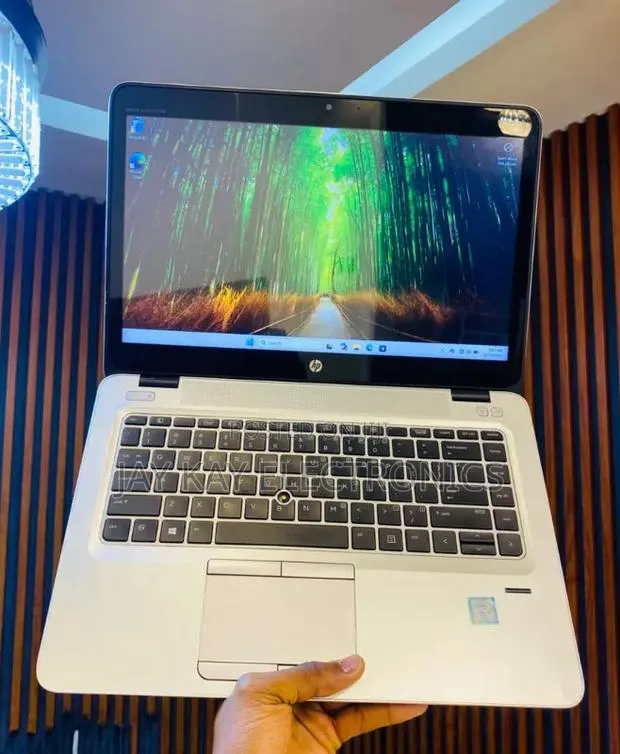 Laptop HP EliteBook 840 G3 8GB Intel Core i5 SSD 256GB · Photo 1