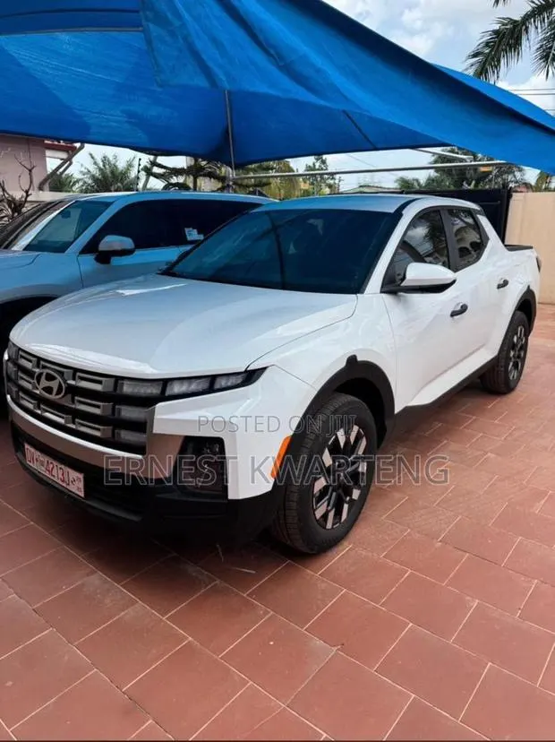 Hyundai Santa Cruz 2024 White · Photo 1