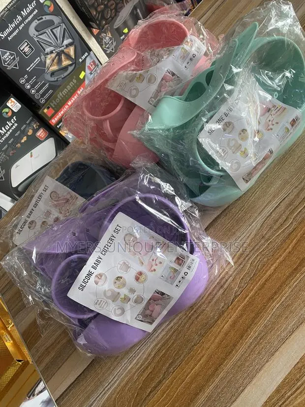 Easy to Clean Baby Feeding Set(Dishwasher Safe Silicone) · Photo 1