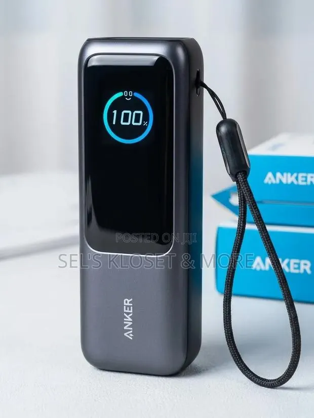 ​Anker Laptop Power Bank (25K, 165W, Built-in and Retractable Cable) · Photo 1