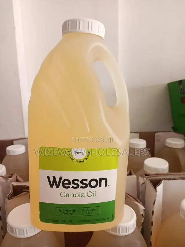 Wesson Canola Oil · Photo 1