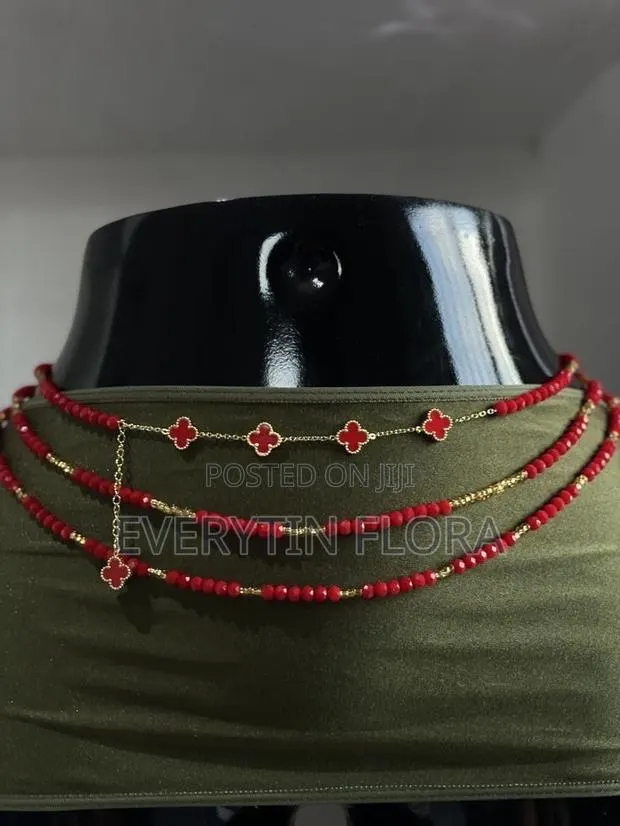 Elegant Waist Beads · Photo 1