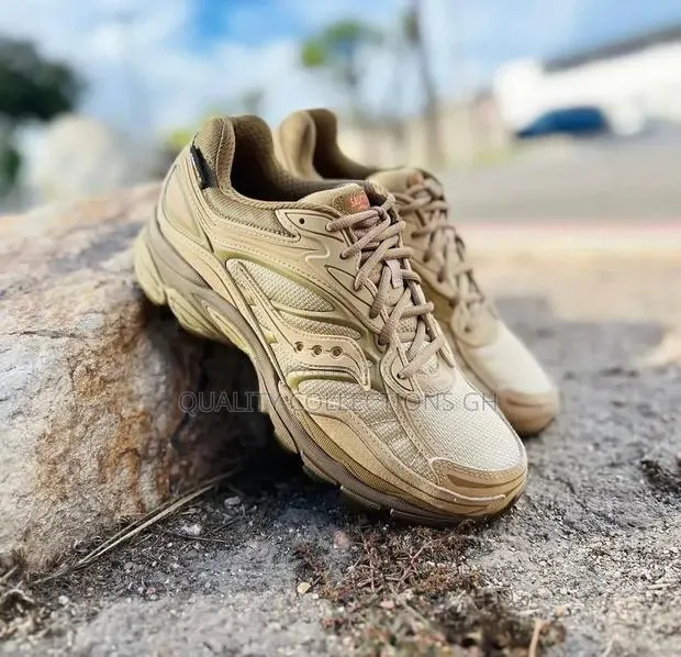 Saucony Starcow Omni 9 · Photo 1