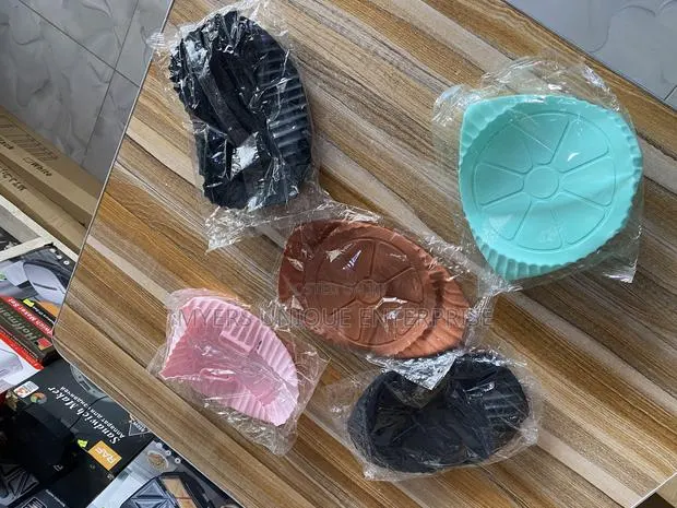 Non-Stick Air Fryer Mat - Silicone Baking Liner Pot · Photo 1