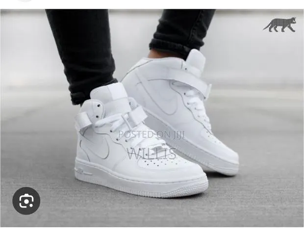 Nike Air Force 1 High · Photo 1