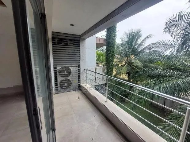 3bdrm Apartment in Coffee Shop Area for rent · Photo 1