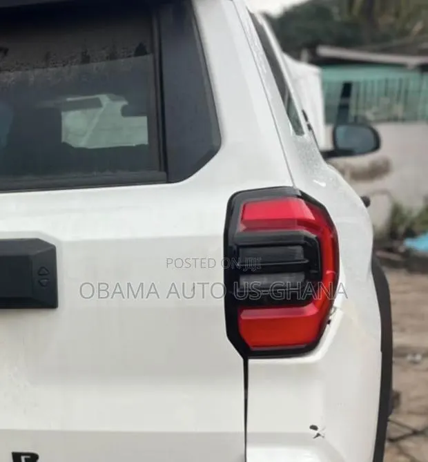 Toyota 4Runner Taillight 2025 2026 Tail Light · Photo 1