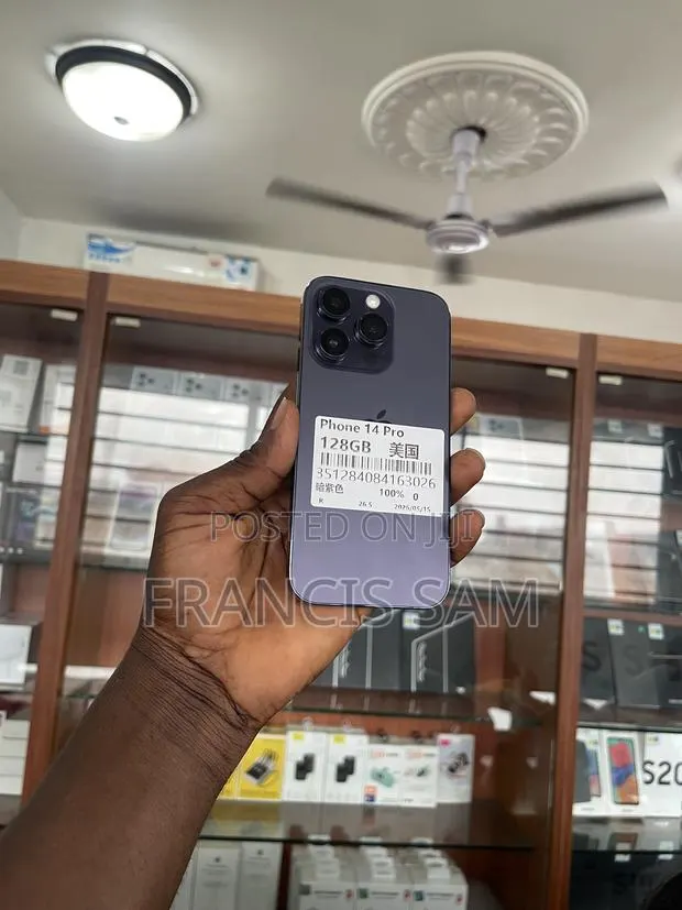 Apple iPhone 14 Pro 128 GB Purple · Photo 1