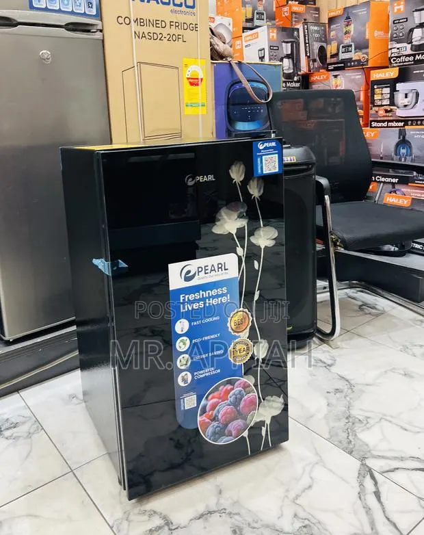 Purchase Classic Pearl Pf-109-2b 80l Glass Mirror Table Top Fridge · Photo 1