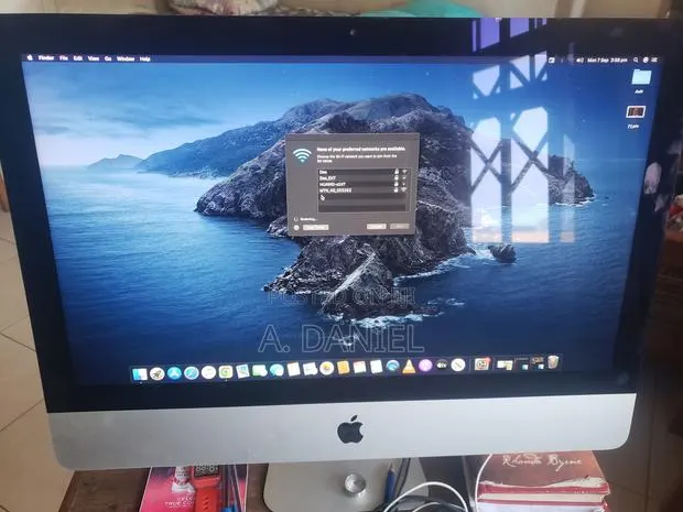 Desktop Computer Apple iMac · Photo 1