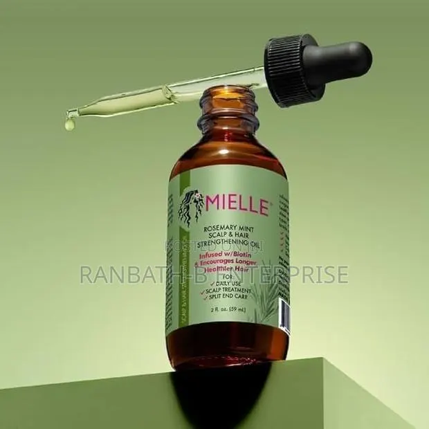 Mielle Rosemary Mint Scalp and Hair Strengthening Oil · Photo 1