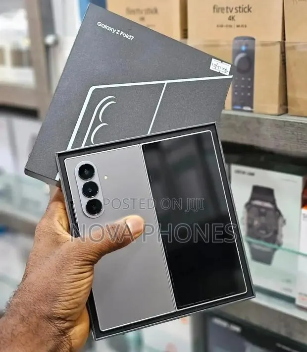 New Samsung Galaxy Z Fold7 256 GB · Photo 1